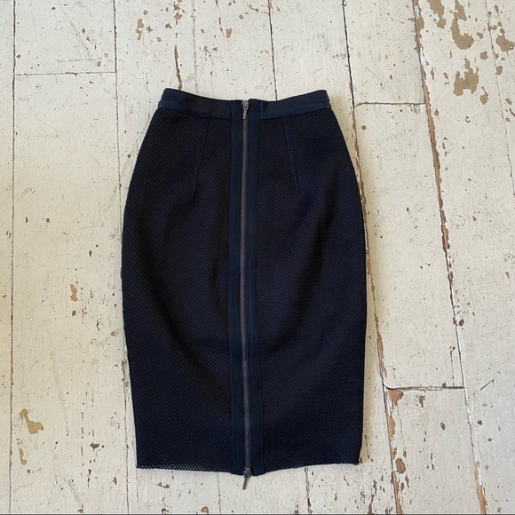 Witchery Black Mesh Scuba Pencil 2 Way Zip Skirt - Picture 7 of 9